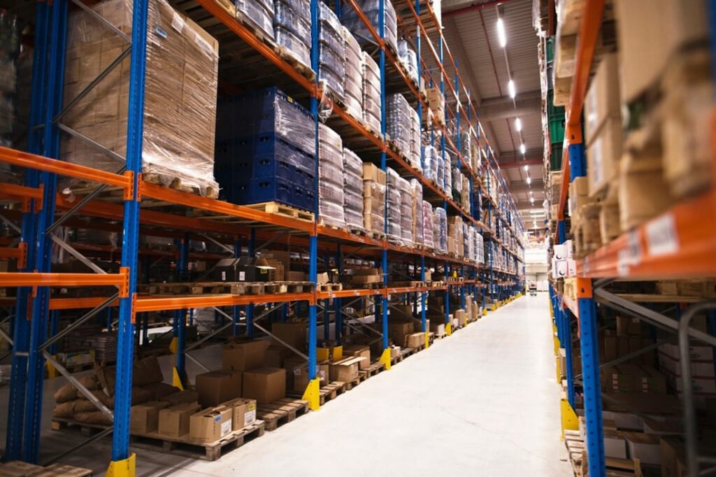 E-commerce Growth Propel Logistics and Warehousing