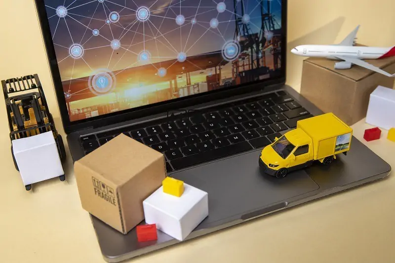 ecommerce fulfillment center